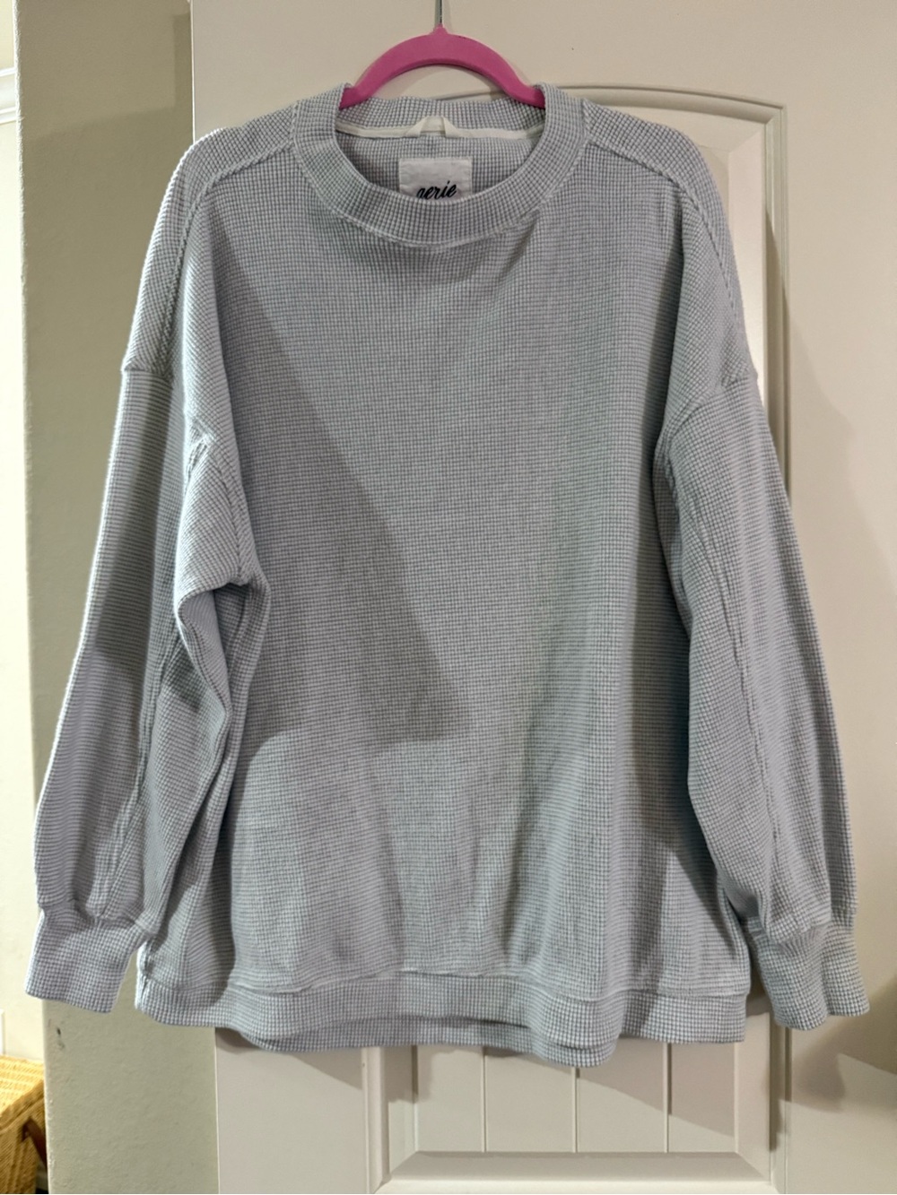Aerie Women's M Gray Waffle Knit Crewneck Pullover Sweatshirt